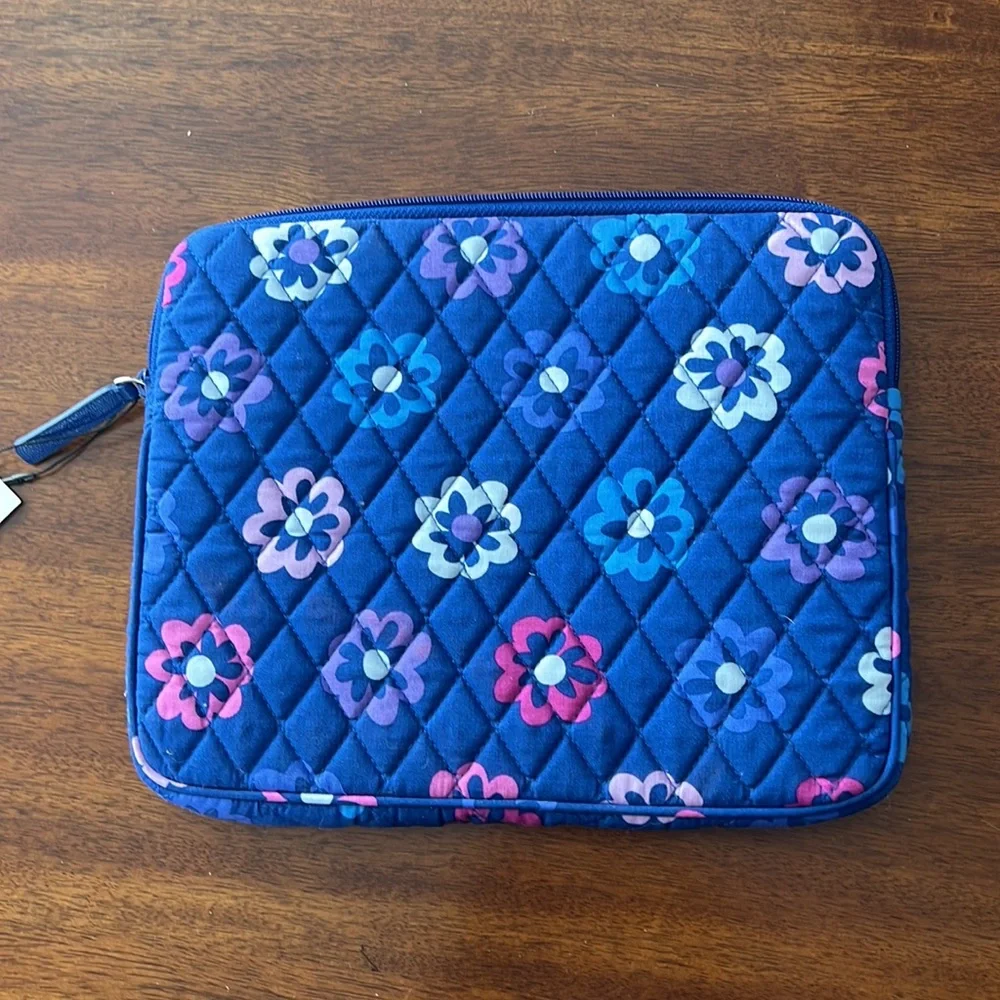 NWT Vera Bradley Tablet Sleeve